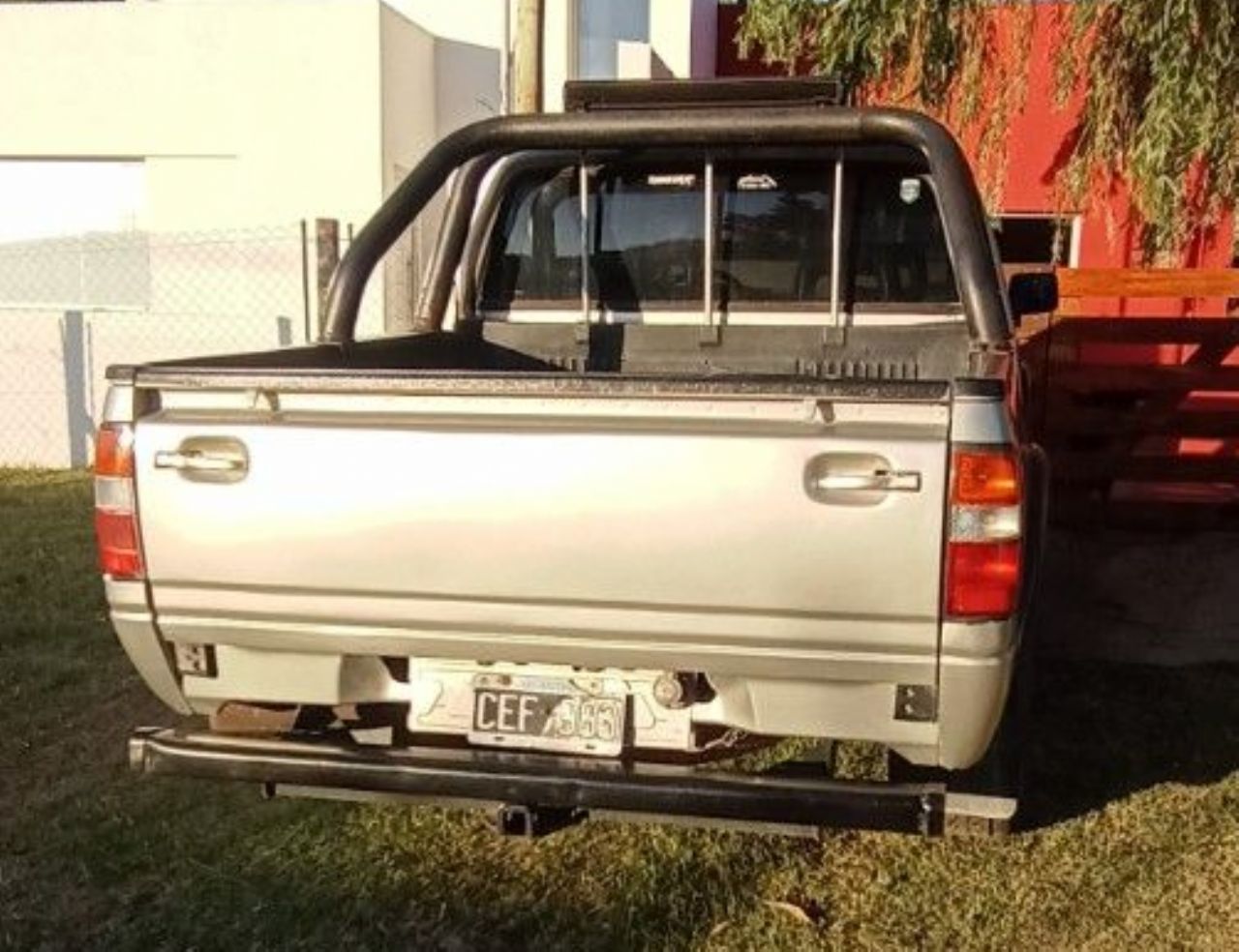 Isuzu Pick-Up Usada en Buenos Aires, deRuedas