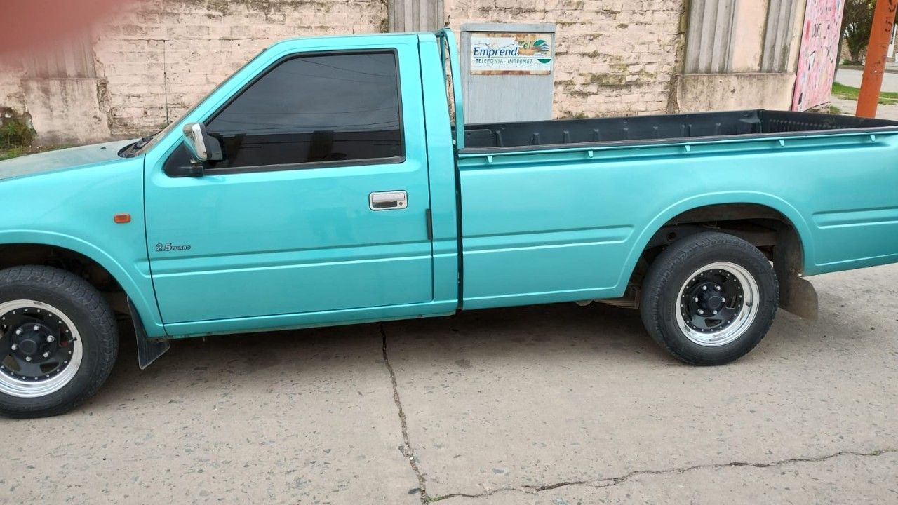 Isuzu Pick-Up Usada en Córdoba, deRuedas