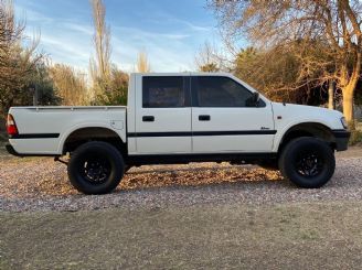 Isuzu Pick-Up Usada en Mendoza
