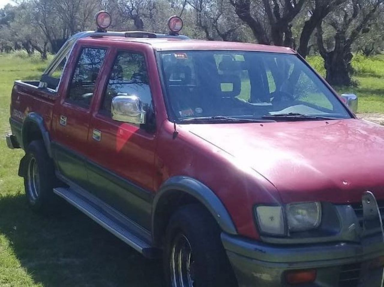 Isuzu Pick-Up Usada en Mendoza, deRuedas