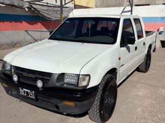 Isuzu Pick-Up Usada en Mendoza