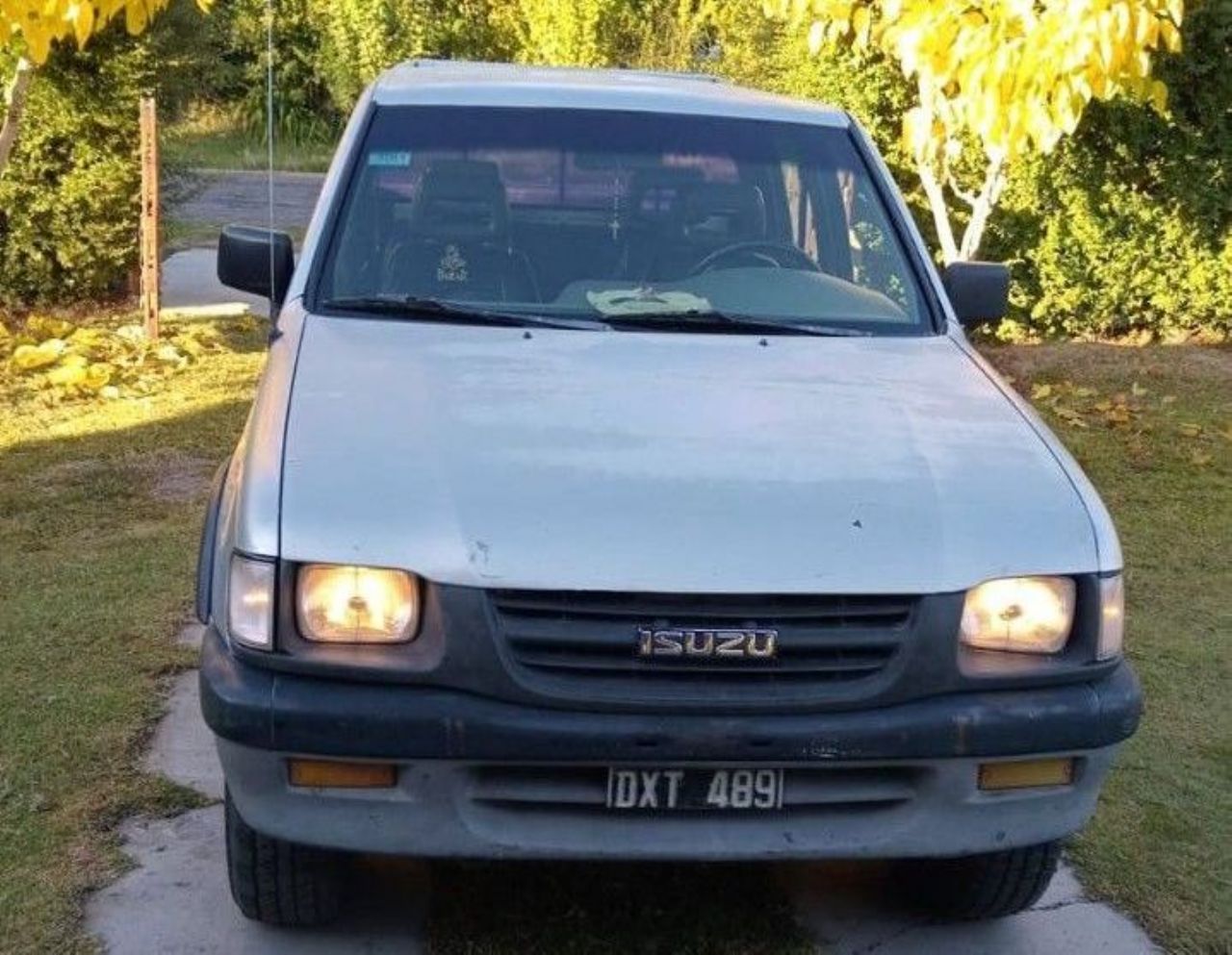 Isuzu Pick-Up Usada en Mendoza, deRuedas