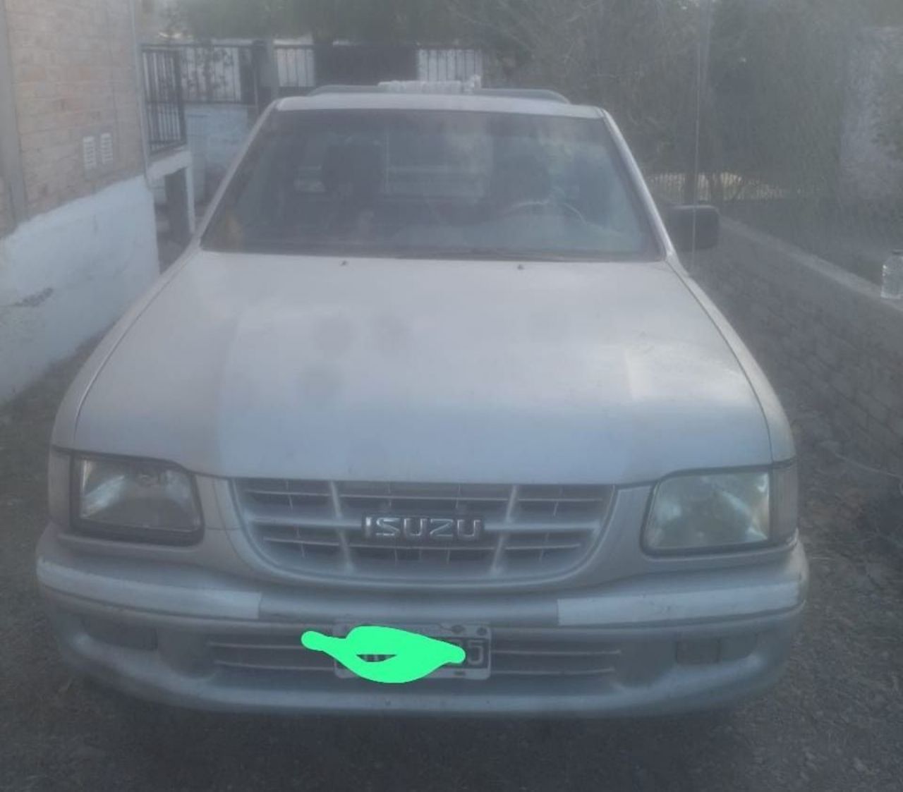 Isuzu Pick-Up Usada en Mendoza, deRuedas