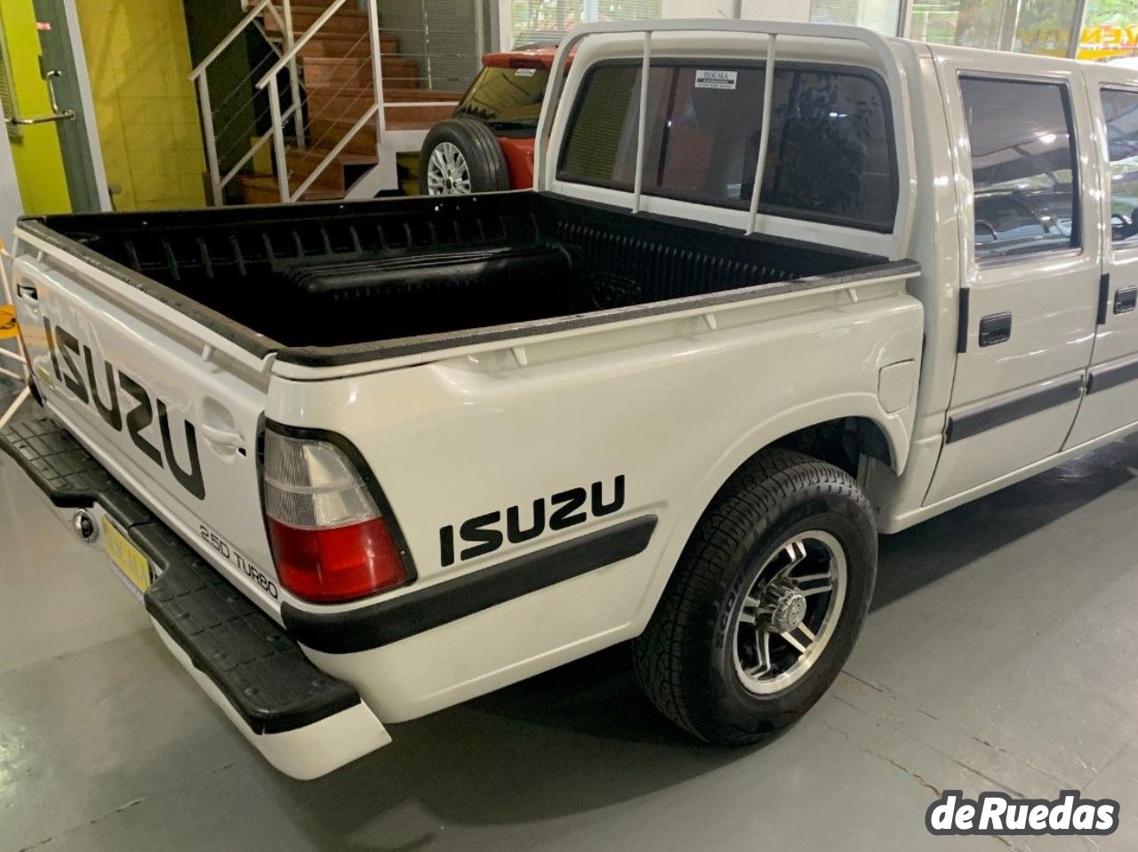 Isuzu Pick-Up Usada en Córdoba, deRuedas