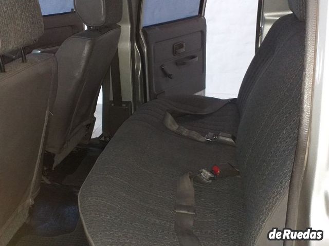 Isuzu Pick-up Cabina Doble Usada en Mendoza, deRuedas