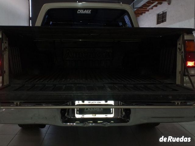 Isuzu Pick-up Cabina Doble Usada en Mendoza, deRuedas