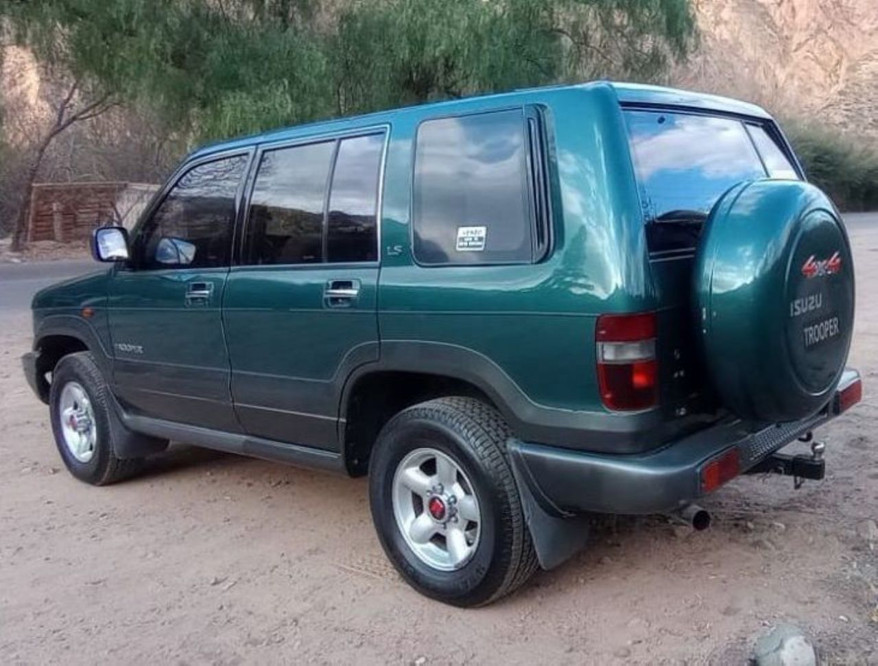 Isuzu Trooper Usado en Mendoza, deRuedas