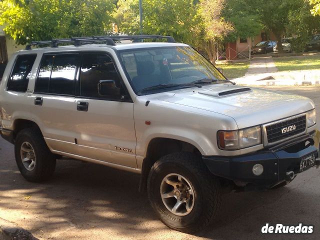 Isuzu Trooper Usado en Mendoza, deRuedas