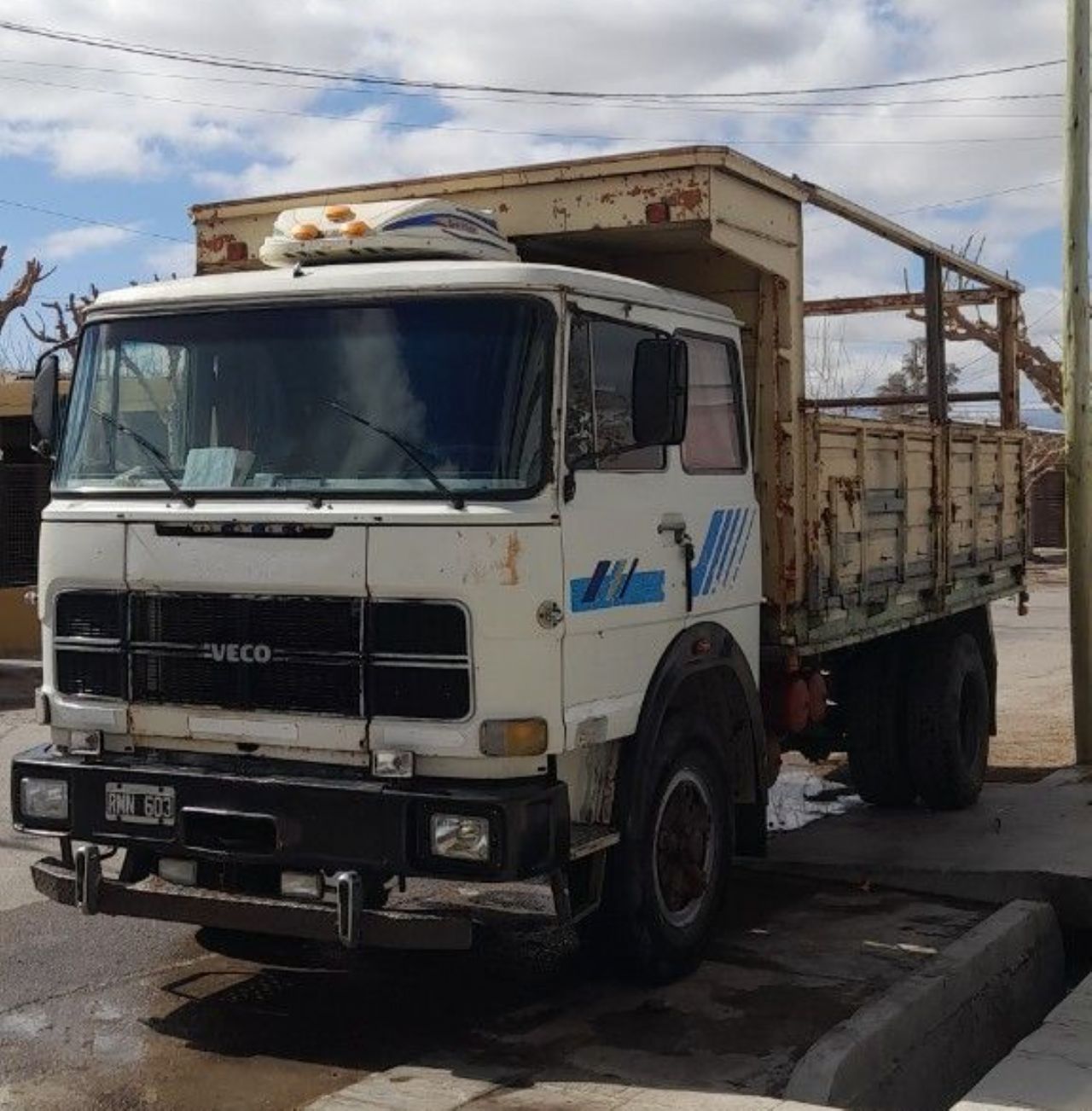 Iveco 150 Usado en San Juan, deRuedas