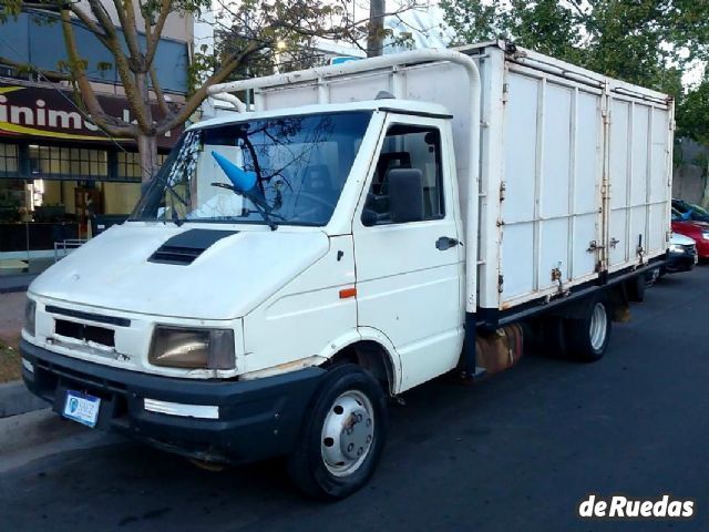 Iveco Daily Usada en Mendoza, deRuedas