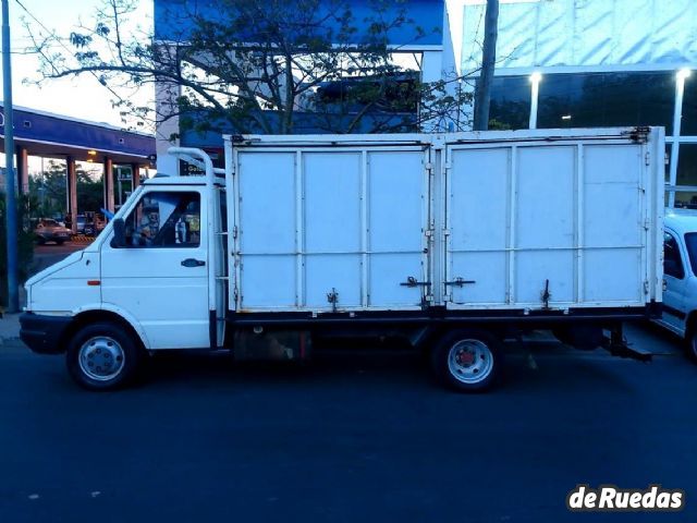 Iveco Daily Usada en Mendoza, deRuedas