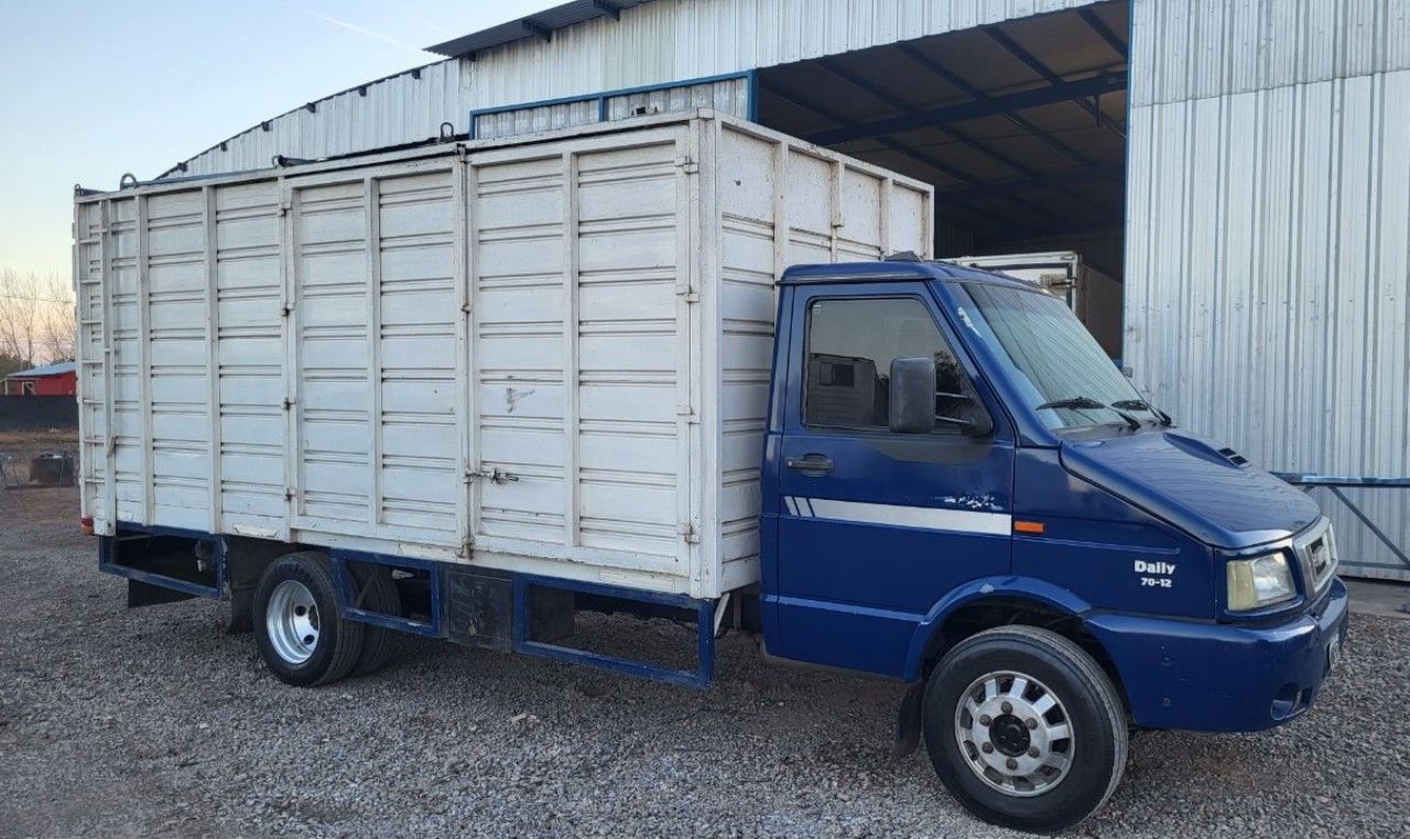 Iveco Daily Usada en Mendoza, deRuedas