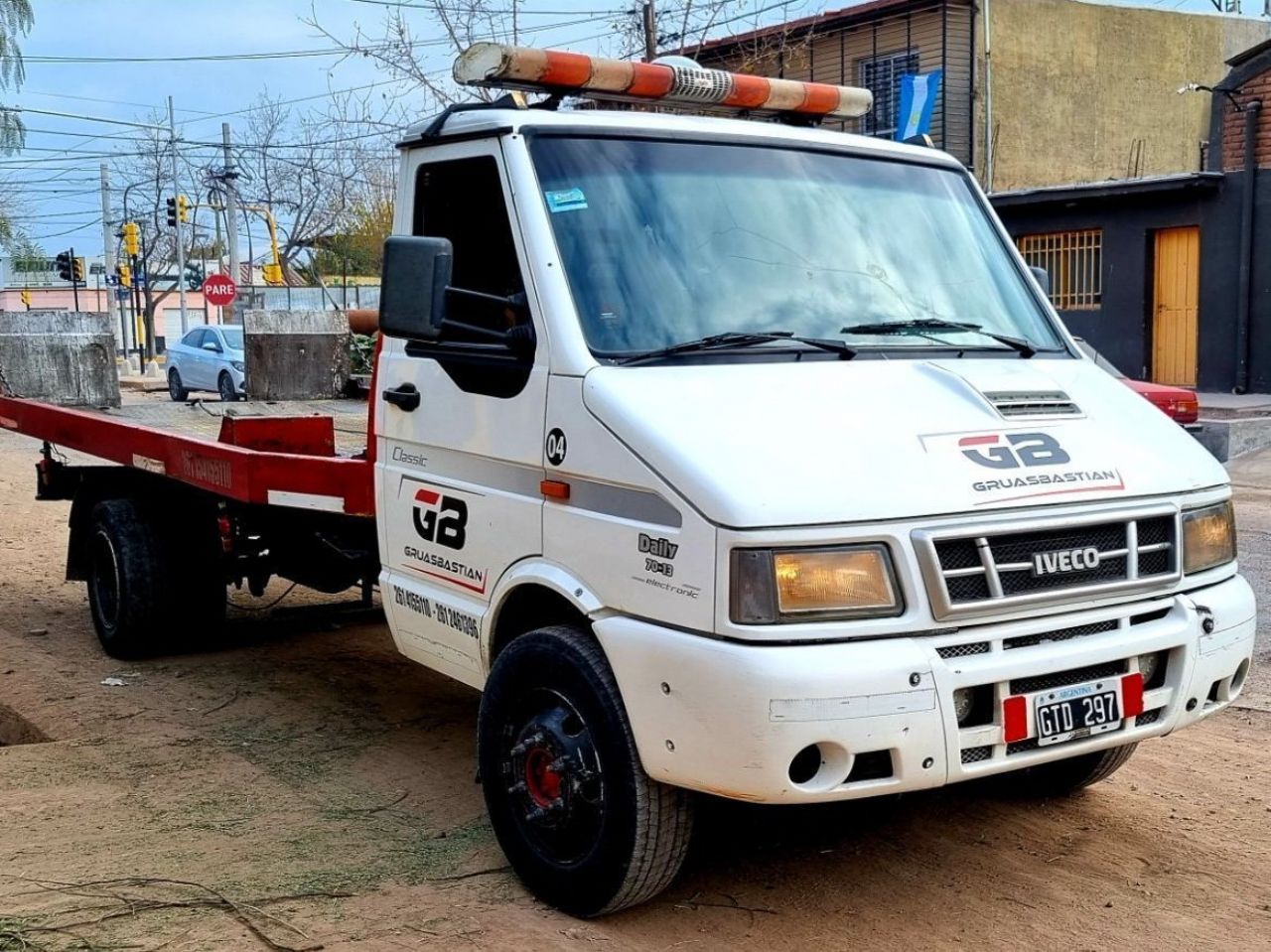 Iveco Daily Usada en Mendoza, deRuedas