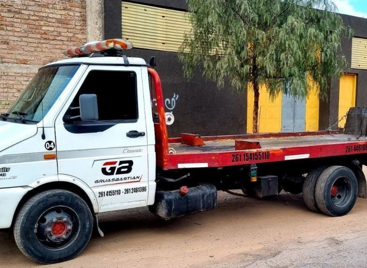 Iveco Daily Usada en Mendoza, deRuedas