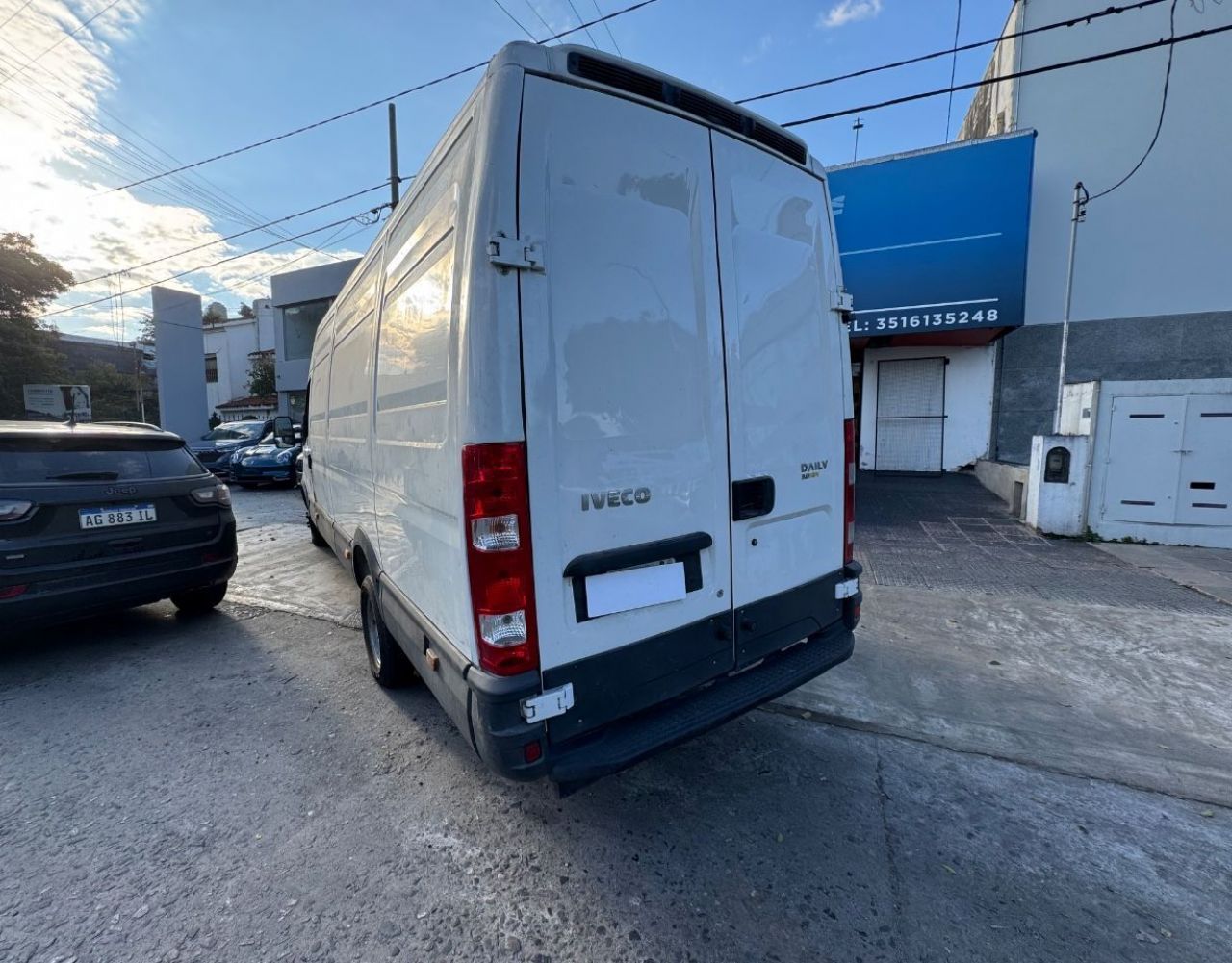 Iveco Daily Usada en Córdoba, deRuedas