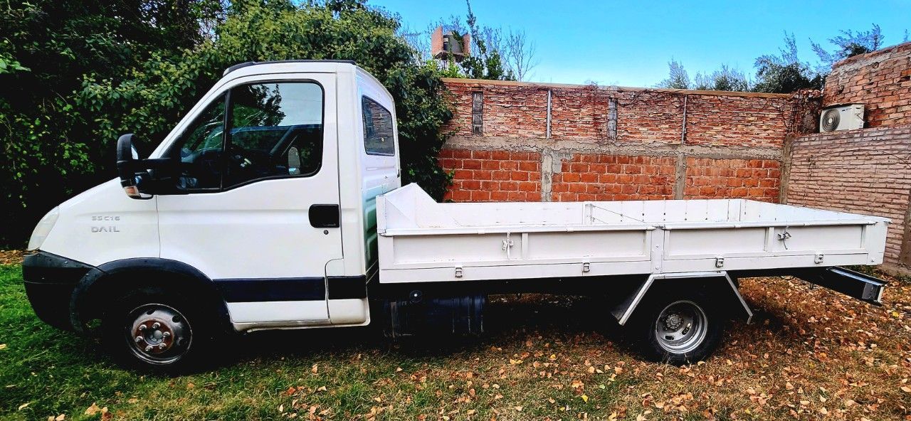 Iveco Daily Usada en Mendoza, deRuedas