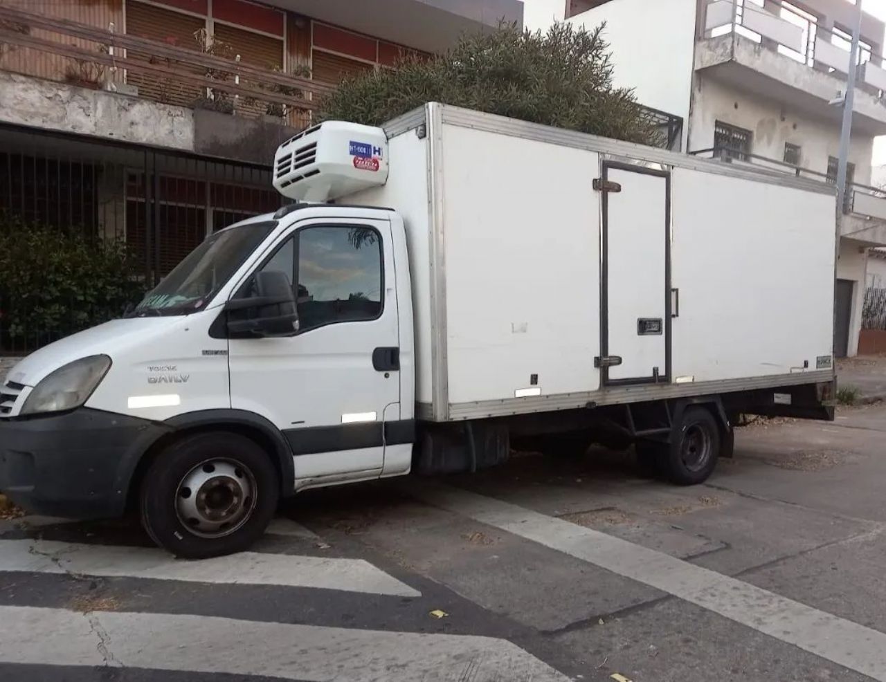 Iveco Daily Usada en Buenos Aires, deRuedas