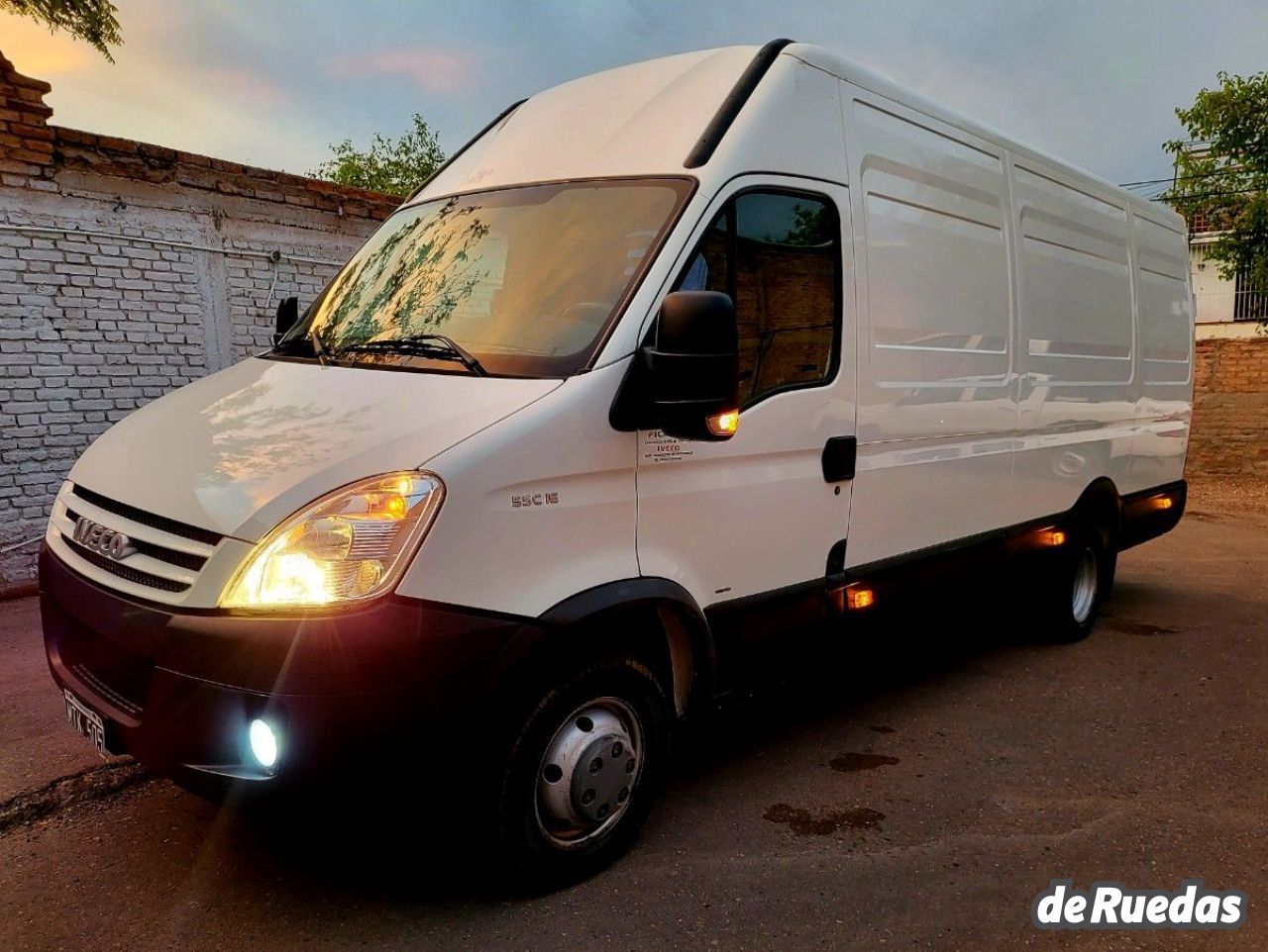 Iveco Daily Usada en Mendoza, deRuedas