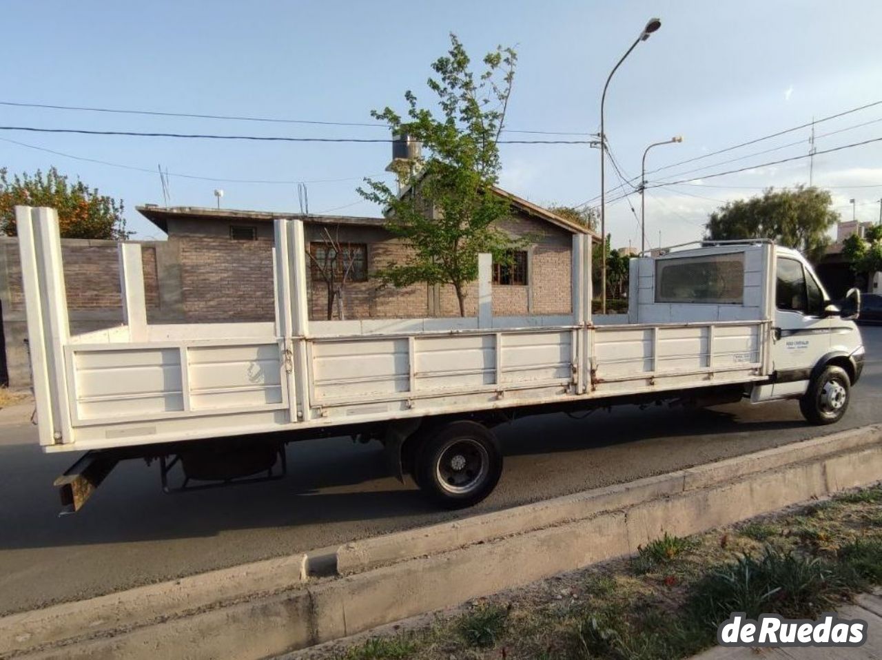 Iveco Daily Usada en Mendoza, deRuedas