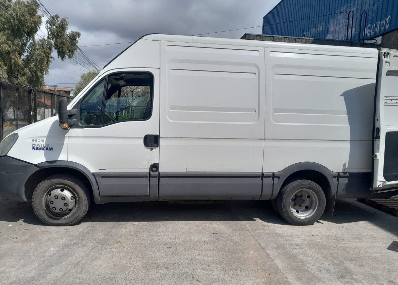 Iveco Daily Usada en Buenos Aires, deRuedas