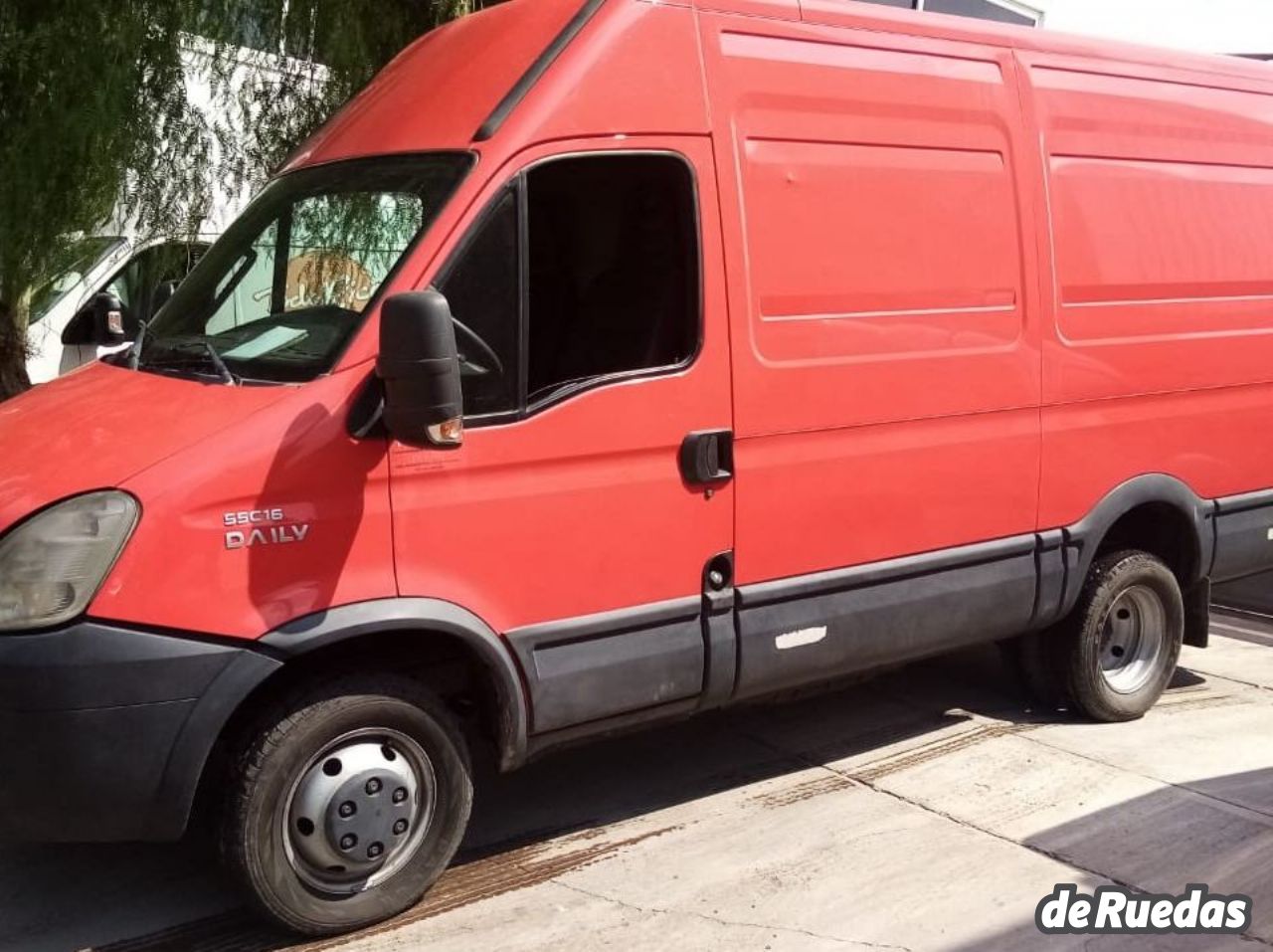 Iveco Daily Usada en Mendoza, deRuedas