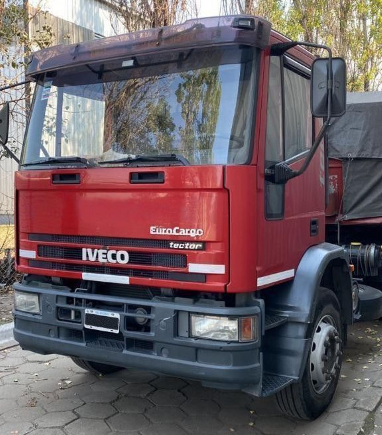 Iveco Tector Usado en Buenos Aires, deRuedas