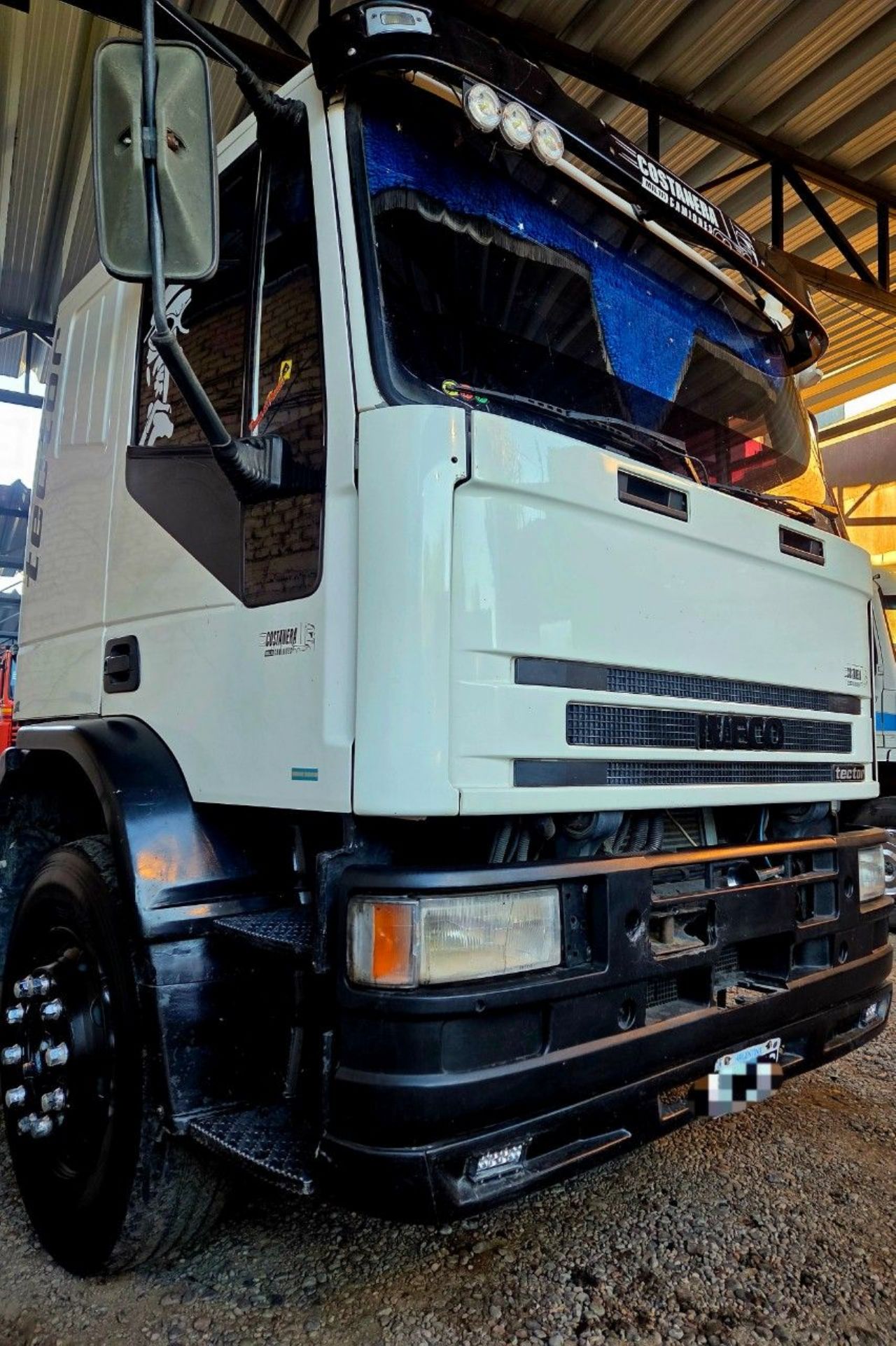 Iveco Tector Usado en Mendoza, deRuedas
