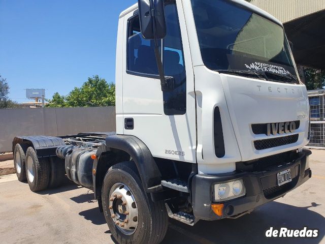 Iveco Tector Usado en Mendoza, deRuedas