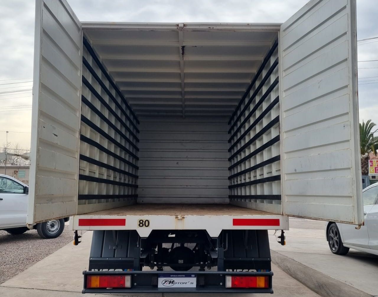 Iveco Tector Usado en Mendoza, deRuedas