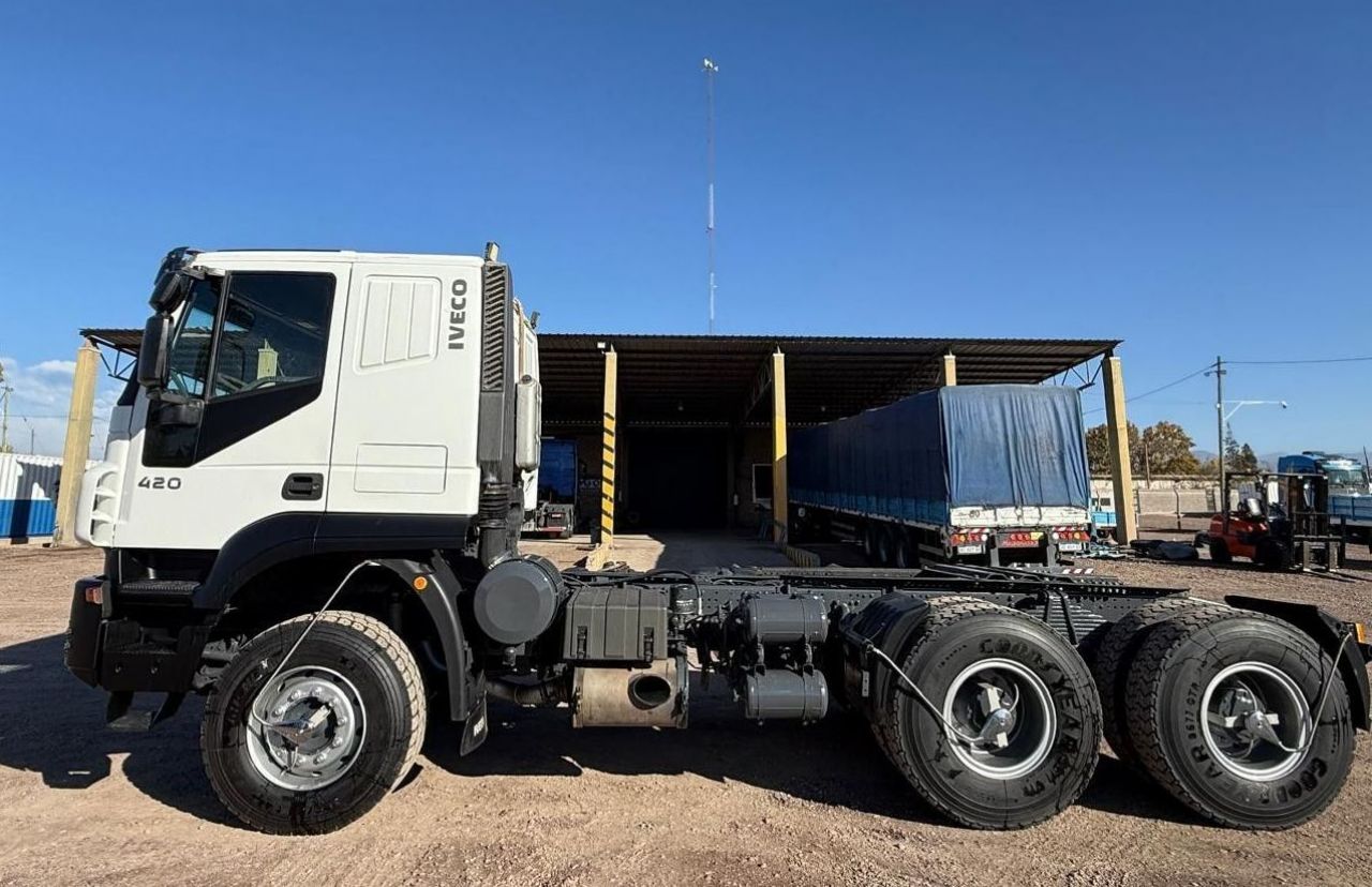 Iveco Trakker Usado en Mendoza, deRuedas