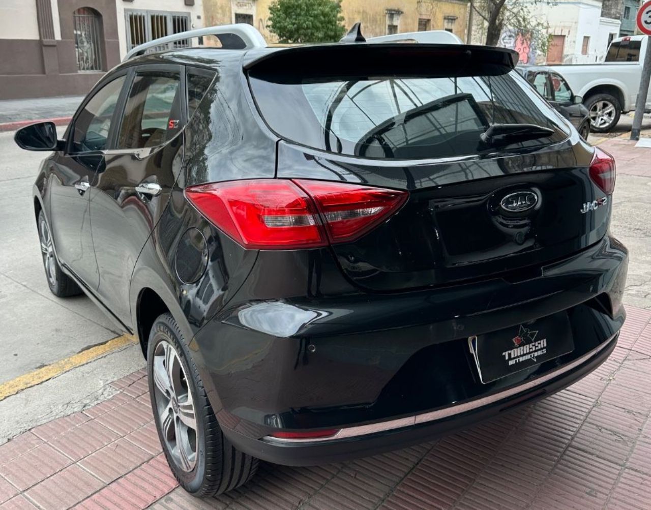 JAC S2 Usado en Córdoba, deRuedas
