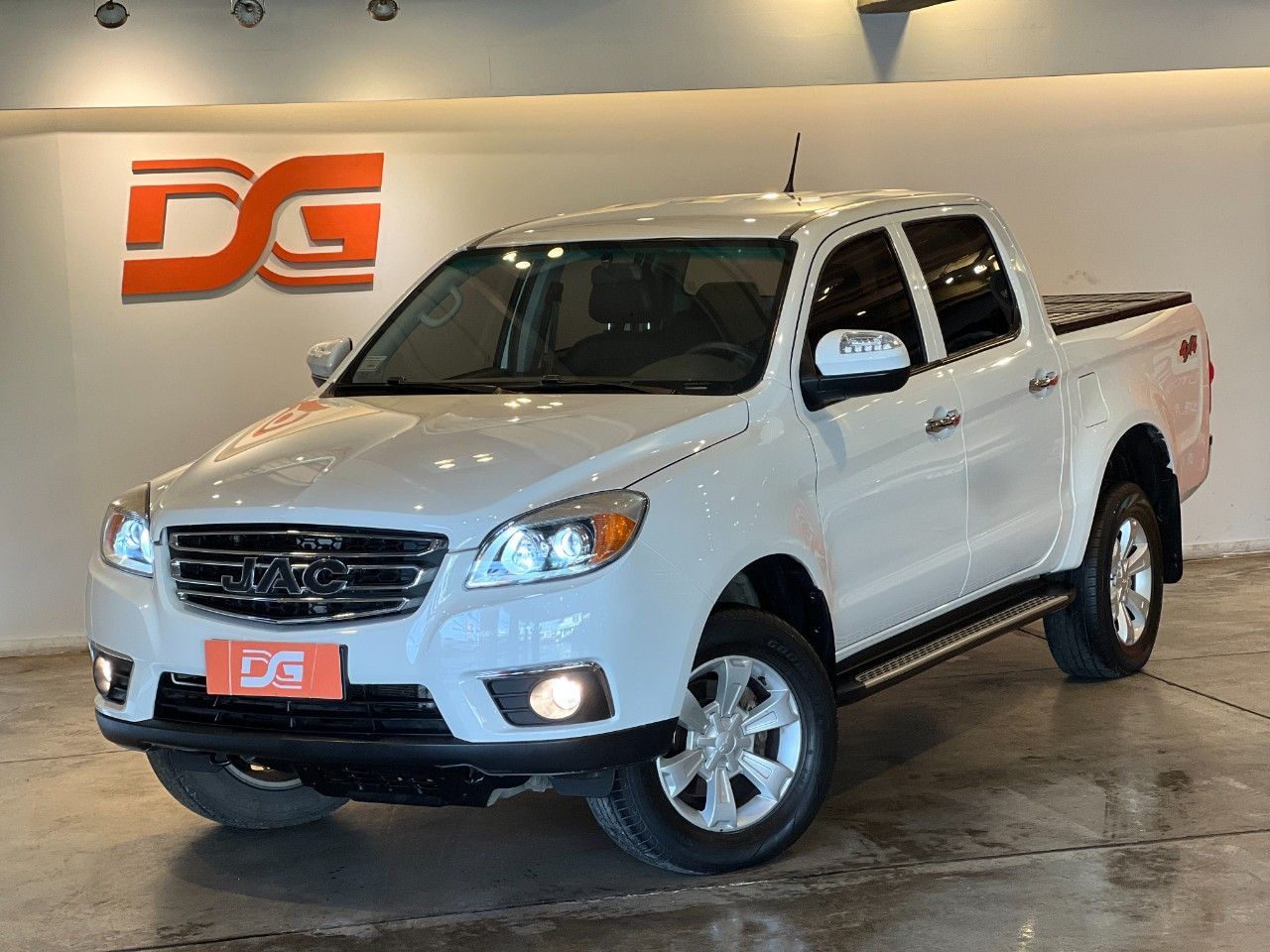 JAC T6 Usada Financiado en Córdoba, deRuedas