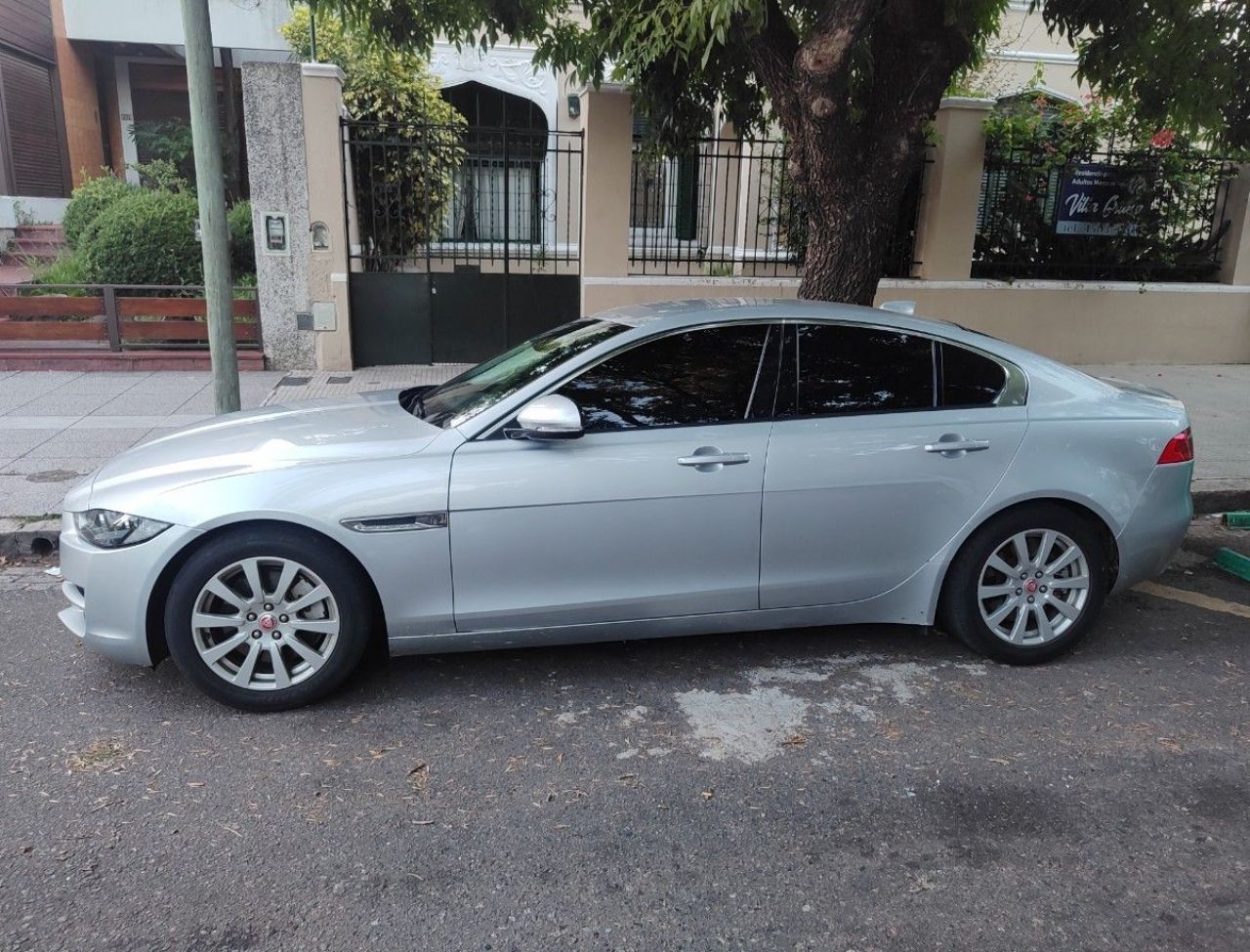 Jaguar XE Usado en Buenos Aires, deRuedas