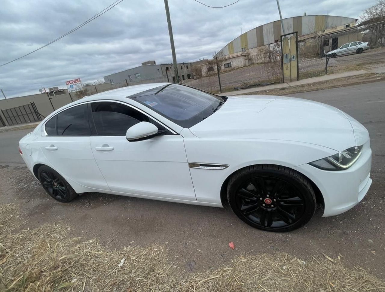Jaguar XE Usado en Mendoza, deRuedas