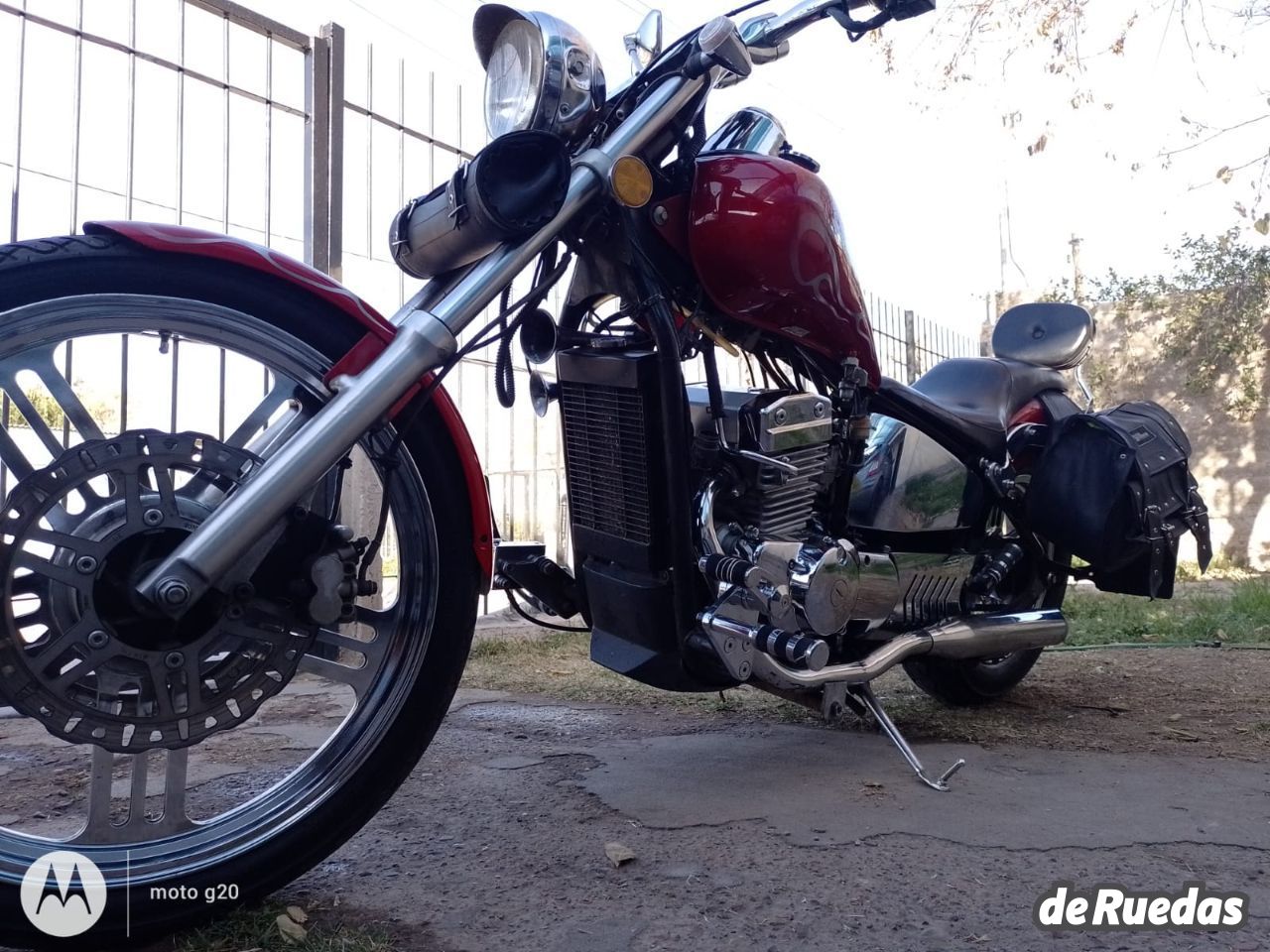 Jawa 300-6 Usada en Mendoza, deRuedas