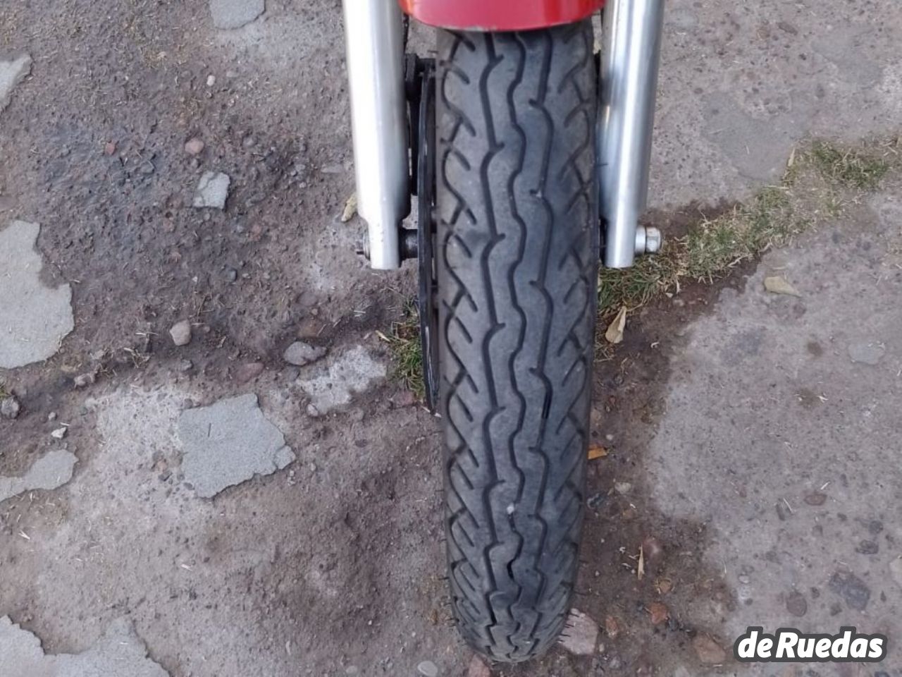 Jawa 300-6 Usada en Mendoza, deRuedas