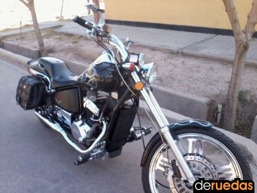 Jawa 300-6 Usada en Mendoza, deRuedas