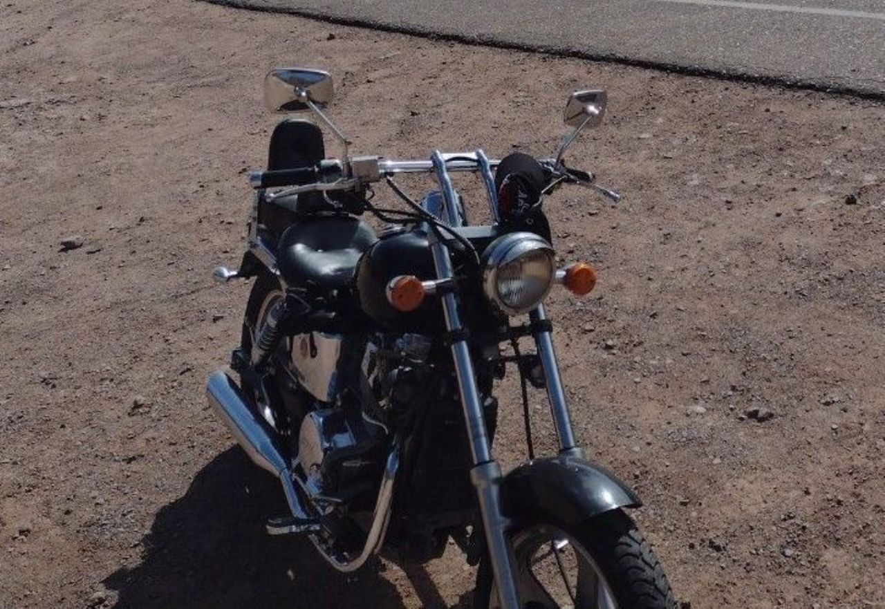 Jawa 300-9 Usada en Mendoza, deRuedas