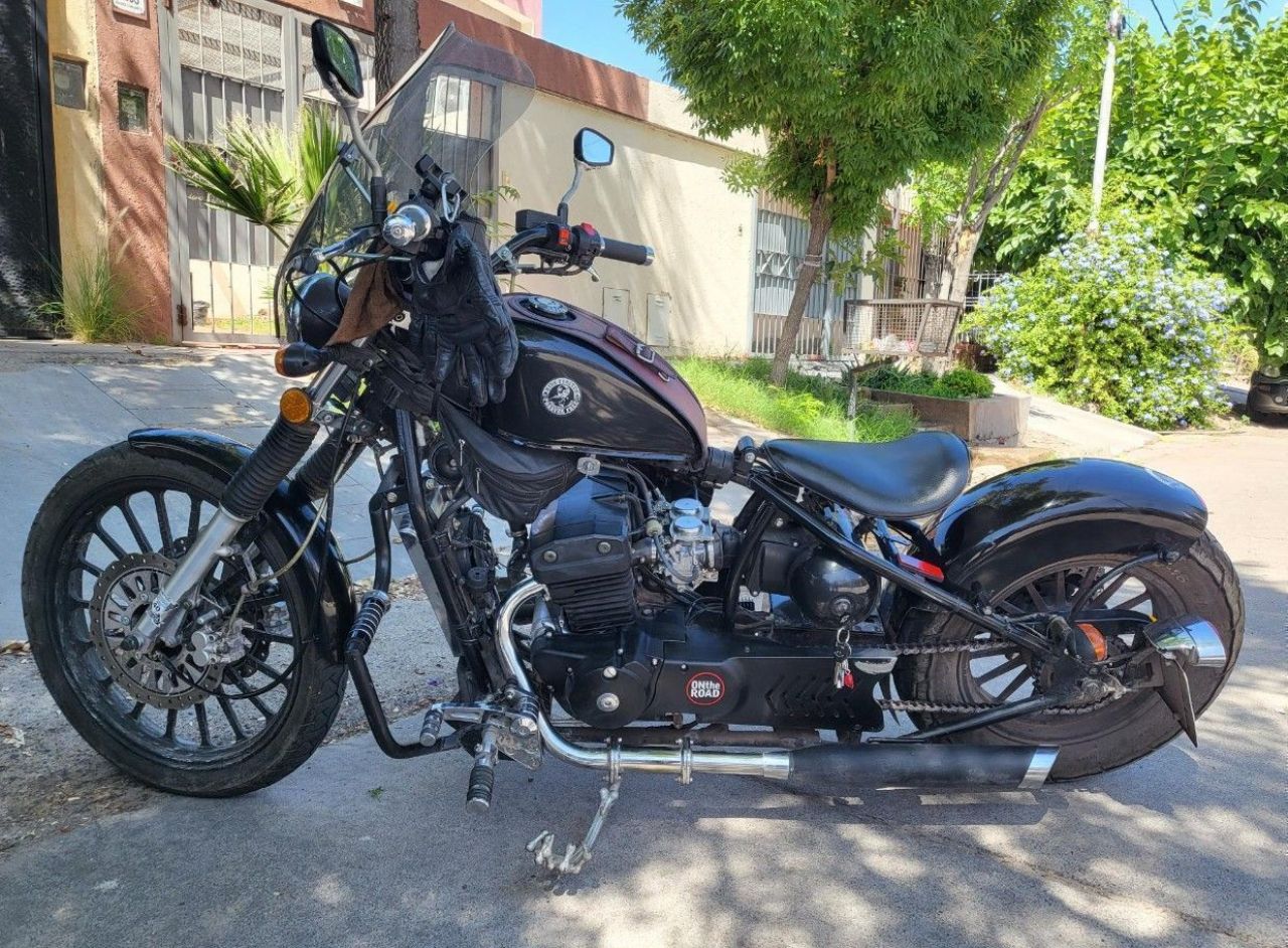 Jawa Bobber Usada en Mendoza, deRuedas
