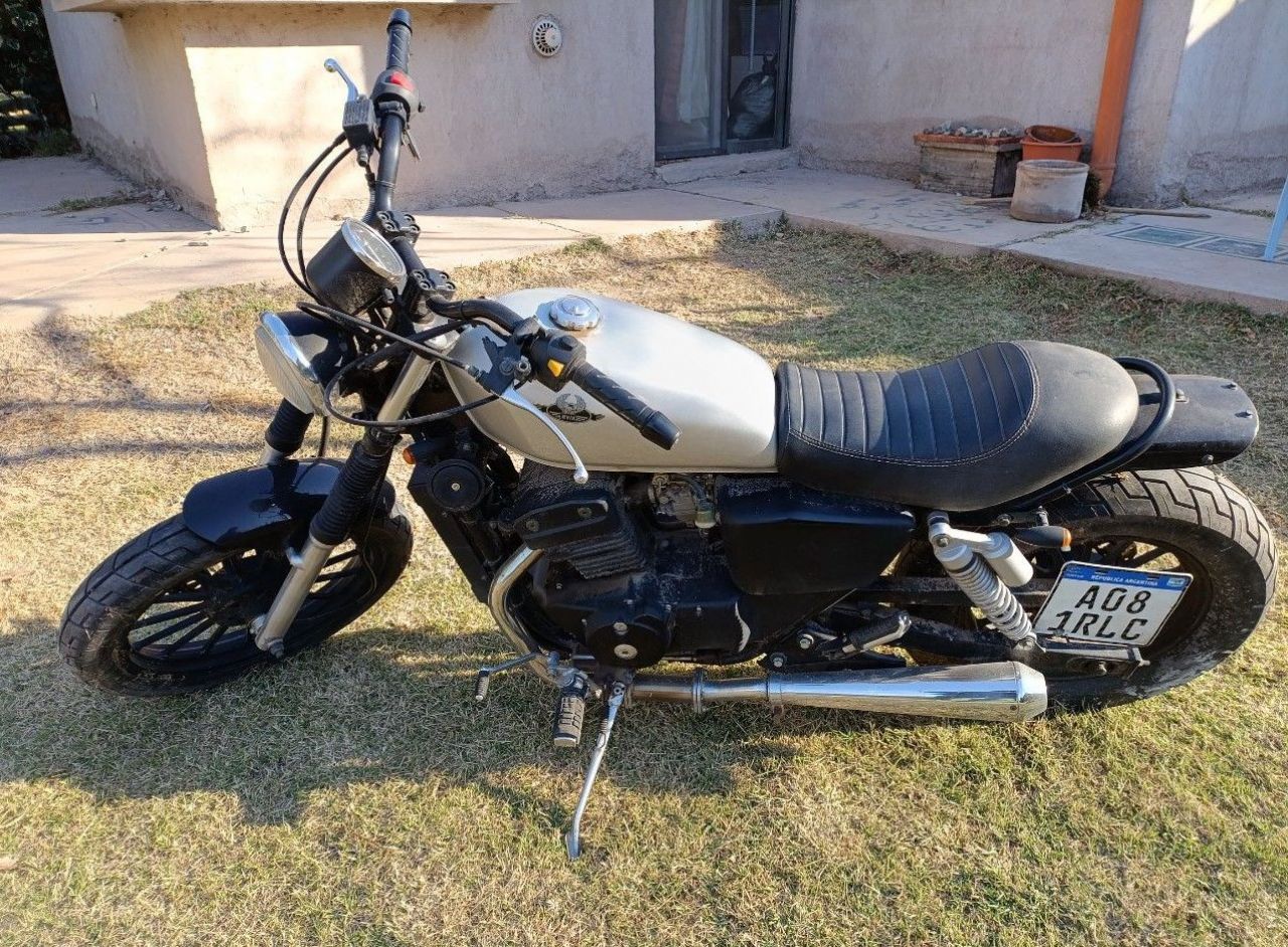 Jawa Cafe Racer Usada en Mendoza, deRuedas