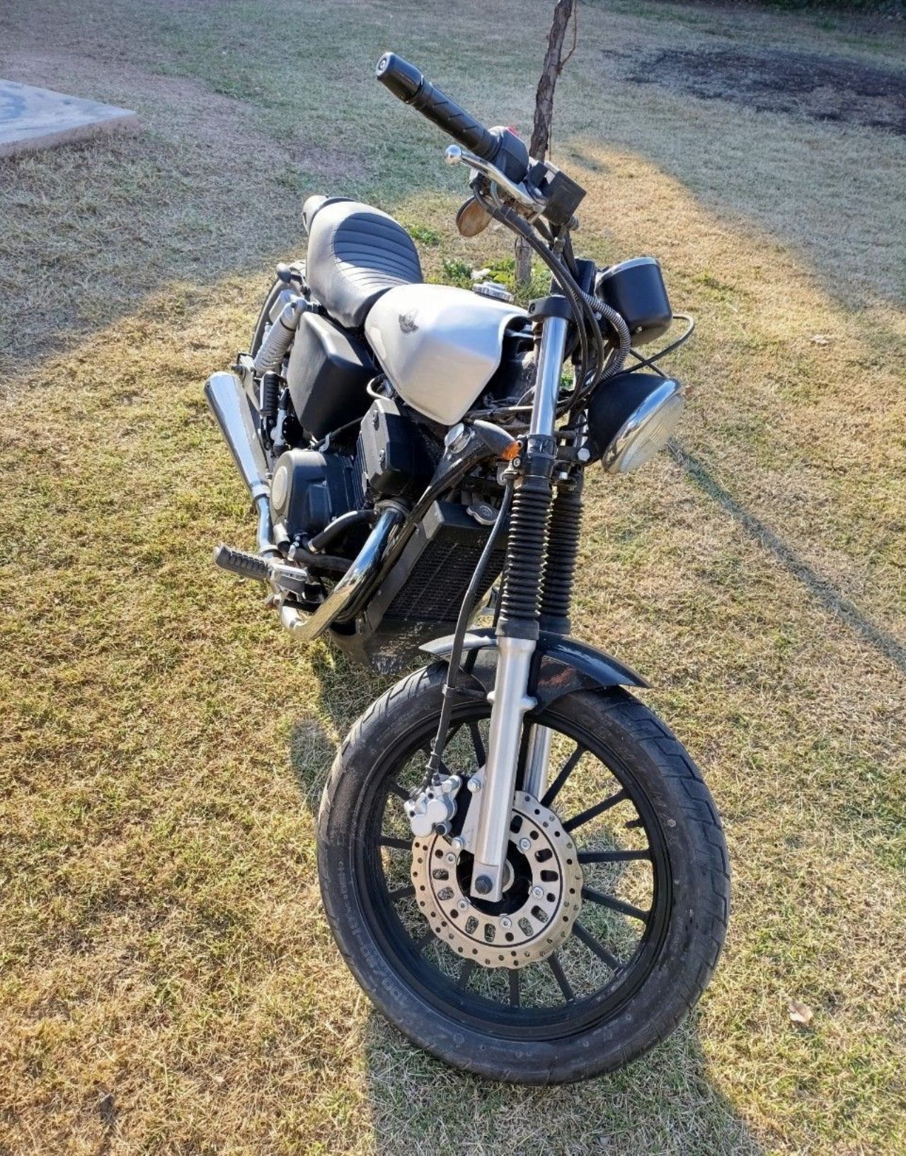 Jawa Cafe Racer Usada en Mendoza, deRuedas