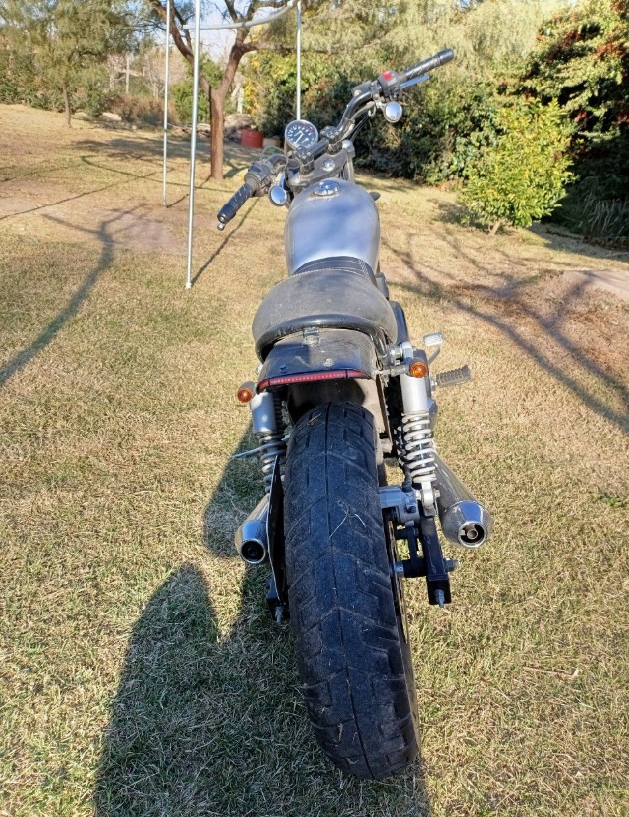Jawa Cafe Racer Usada en Mendoza, deRuedas