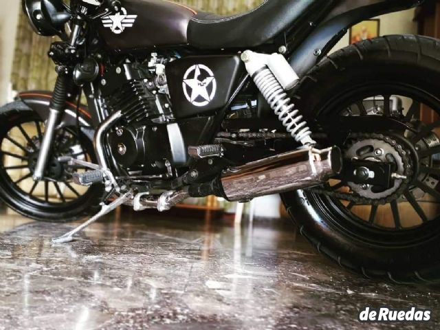 Jawa Café Racer Usada en Mendoza, deRuedas