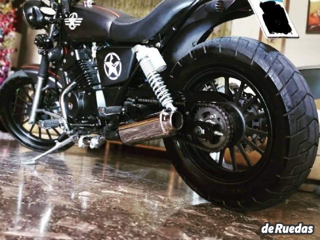 Jawa Café Racer Usada en Mendoza, deRuedas