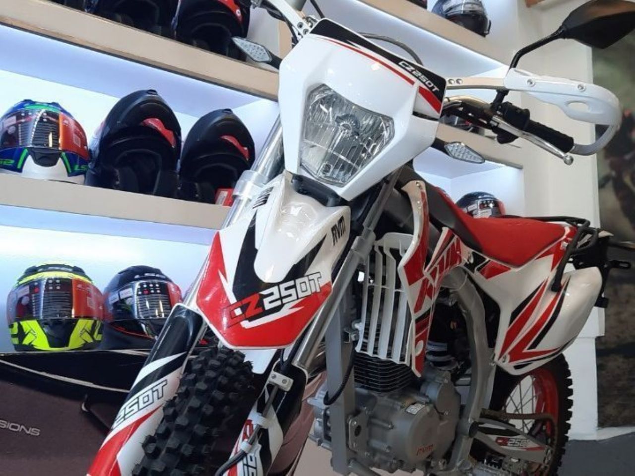 Jawa RVM Nueva en San Luis, deRuedas