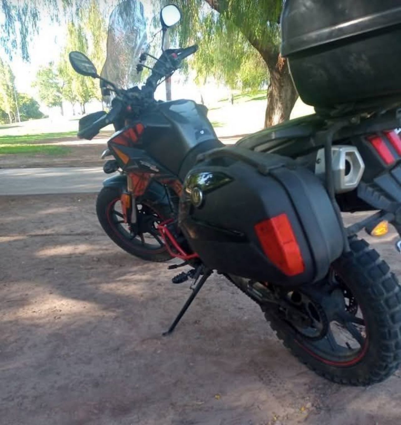 Jawa Tekken Usada en Mendoza, deRuedas