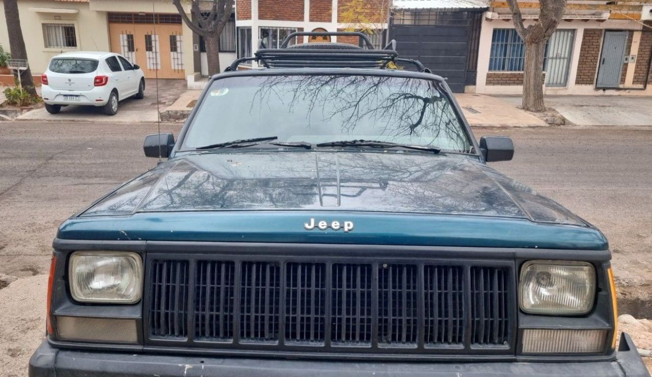 Jeep Cherokee Usado en Mendoza, deRuedas