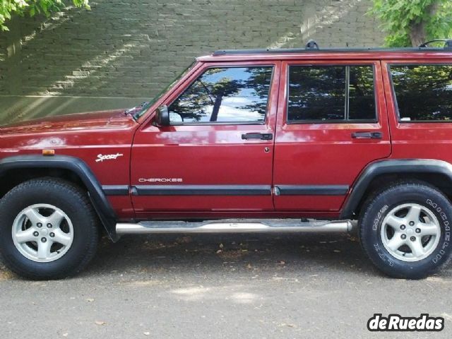 Jeep Cherokee Usado en Mendoza, deRuedas