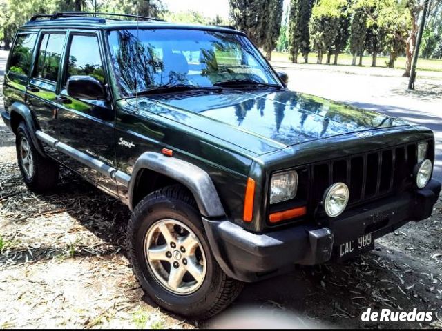 Jeep Cherokee Usado en Mendoza, deRuedas
