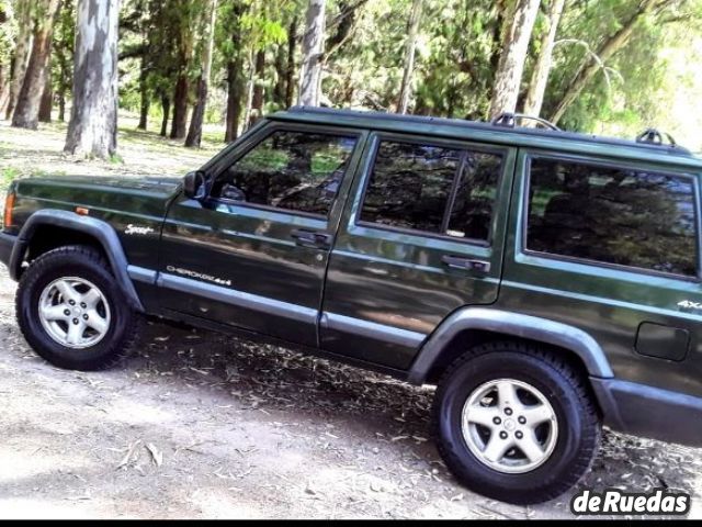Jeep Cherokee Usado en Mendoza, deRuedas